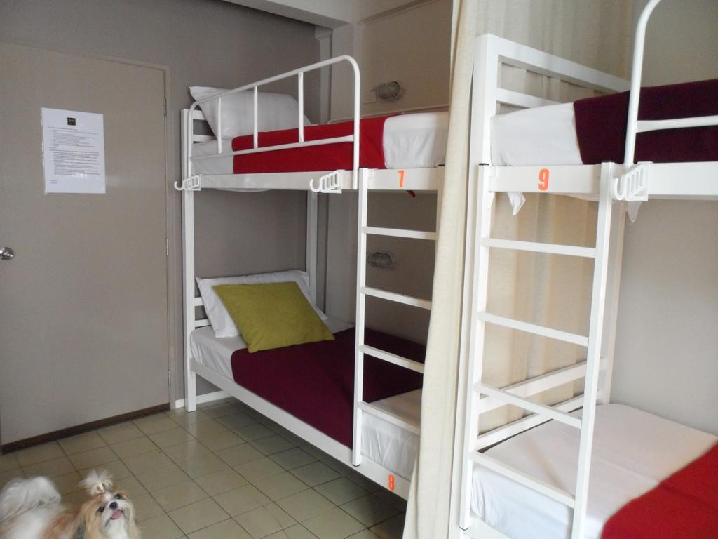 Need Sleep Hostel Μπανγκόκ Εξωτερικό φωτογραφία