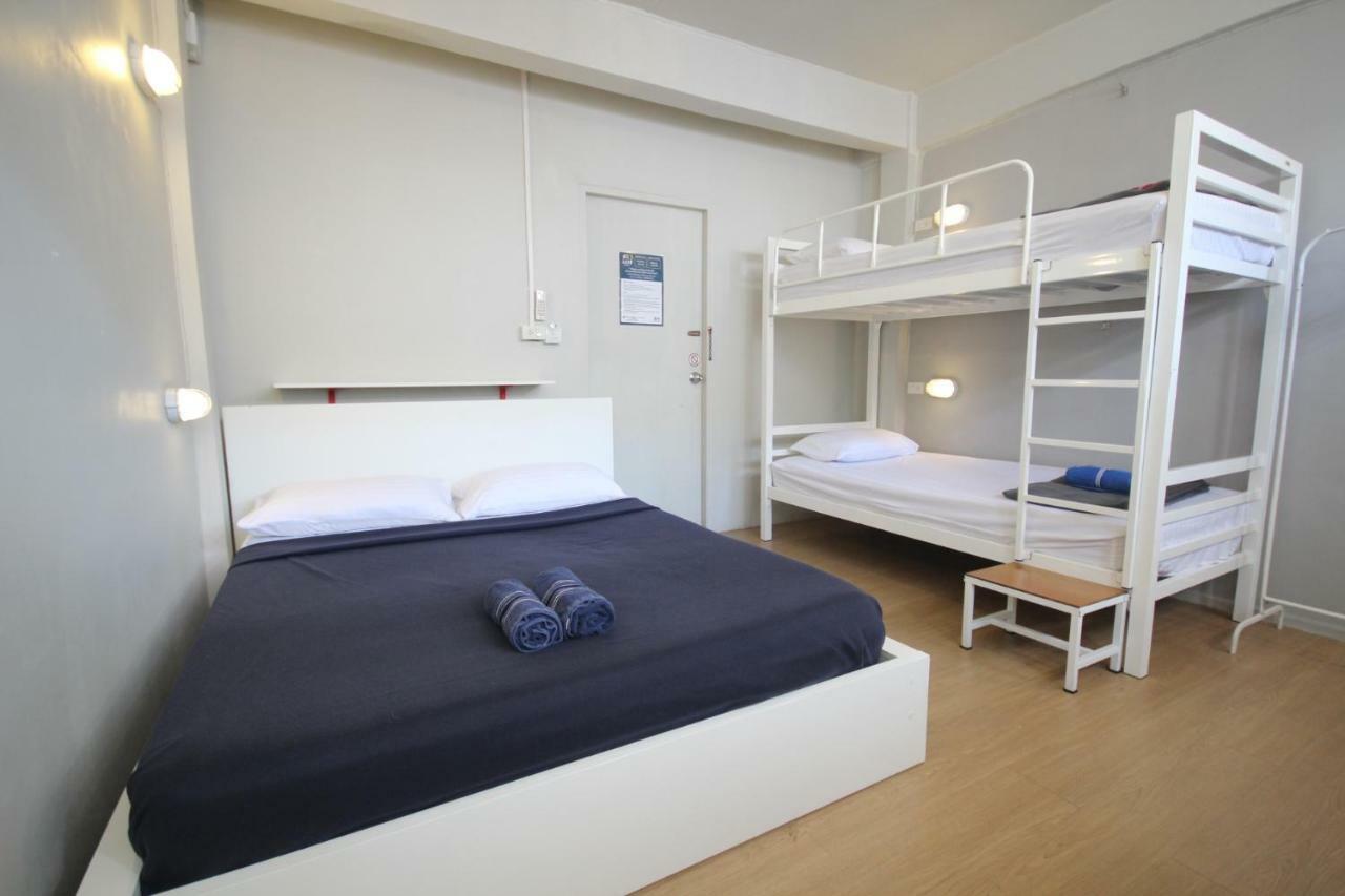 Need Sleep Hostel Μπανγκόκ Εξωτερικό φωτογραφία