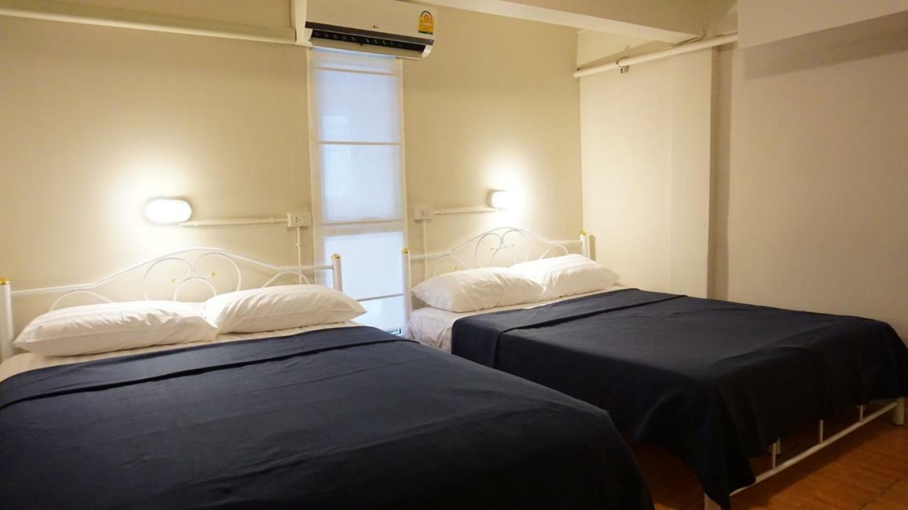 Need Sleep Hostel Μπανγκόκ Εξωτερικό φωτογραφία
